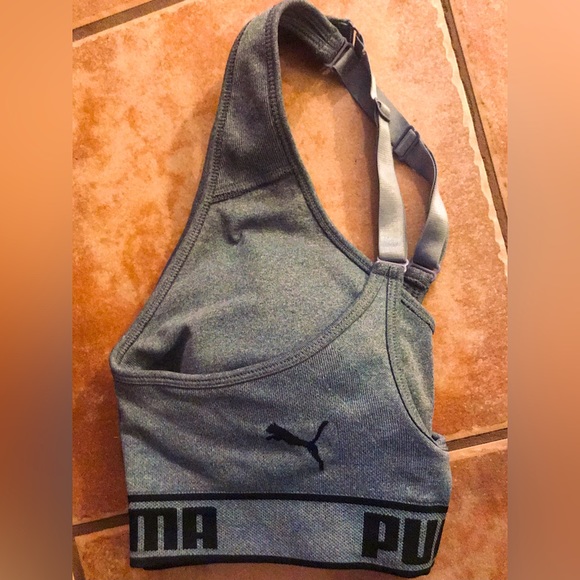 New Puma Sports Bra - Picture 3 of 4